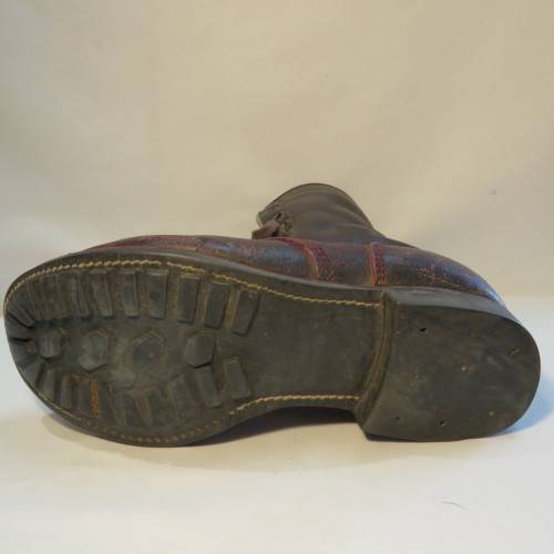 Pair of early SADF leather boots - Looks like size 8