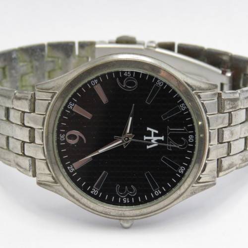 Honey Man Quartz watch - Some corrosion on strap - Working