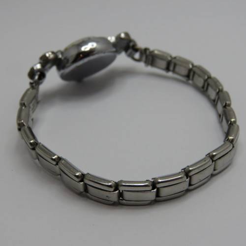 Vintage Invicta ladies manual wind watch - Working