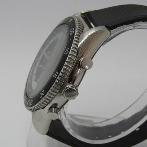 Seiko Quartz Chronograph mens watch - Scratched glass and bezel - Working - 7T92-OTHO