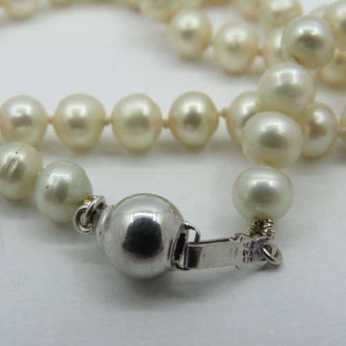 String of pearls with sterling silver clasp