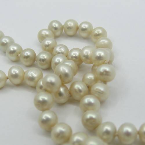 String of pearls with sterling silver clasp