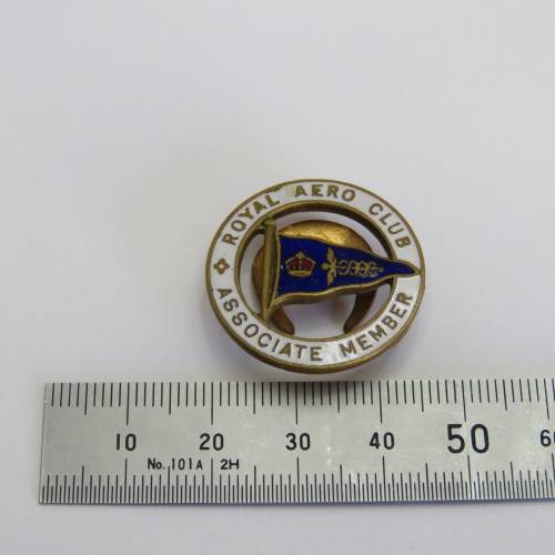 Royal Aero club member badge - Belonged to HE Fletcher - Flying cross recipient