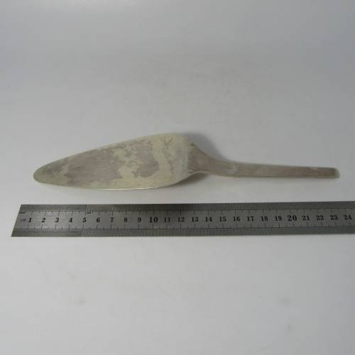Vintage WMF 90 silver plated cake lifter