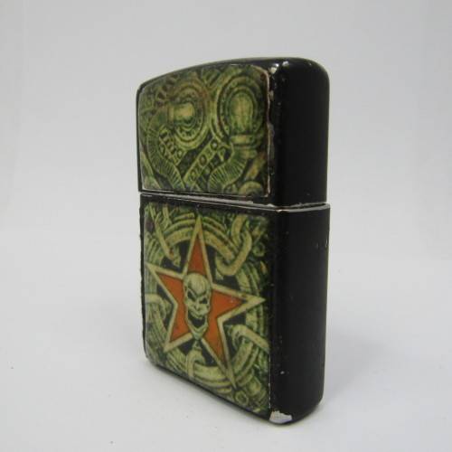 Zippo lighter with skull motif