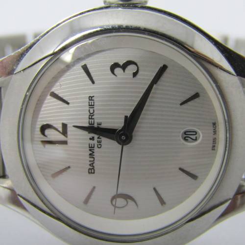 Baume and Mercier Ilea ladies watch - stainless steel - excellent condition in original box