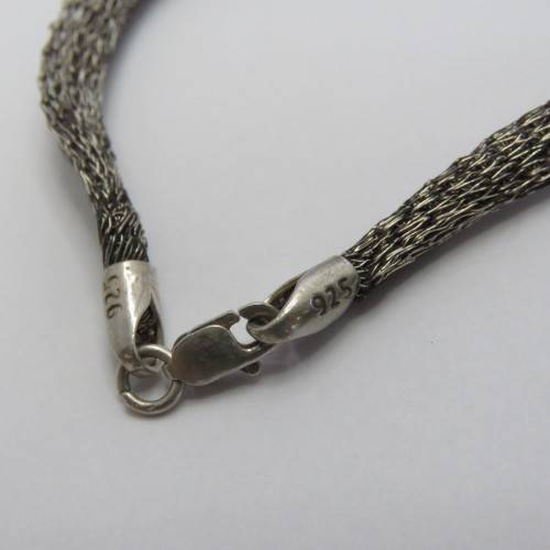 Sterling silver chainmail necklace - Small tear inside - Weighs 7,5 grams - Length 25 cm (closed)