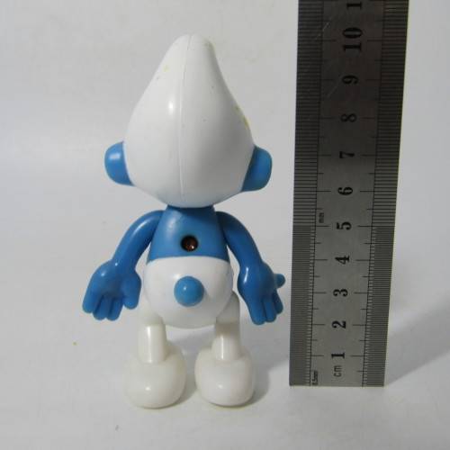 Lot of 8 McDonalds Peyo Smurfs