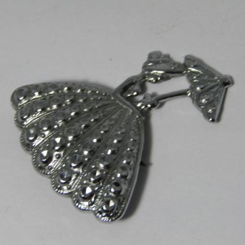 Victorian lady costume jewellery brooch