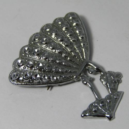 Victorian lady costume jewellery brooch