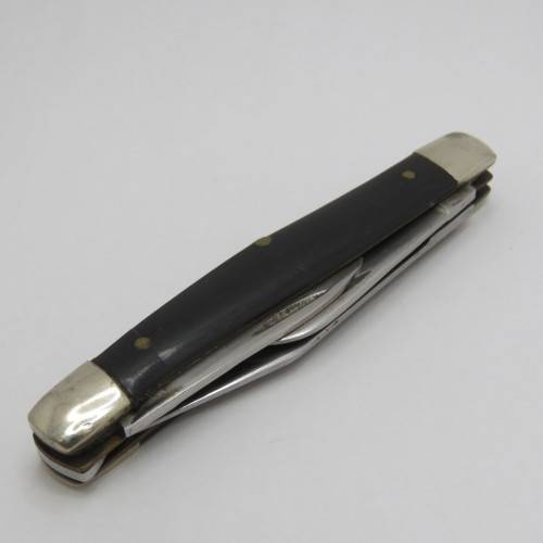 Vintage Queen 3 blade pocket knife - Well used