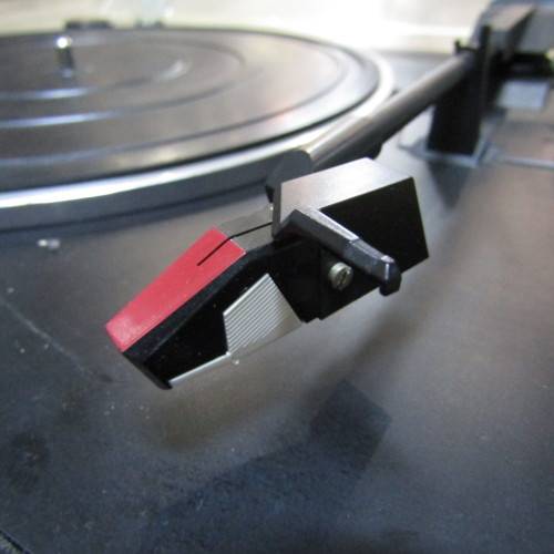 Sansui Automatic Direct Drive P-D11 turntable - working