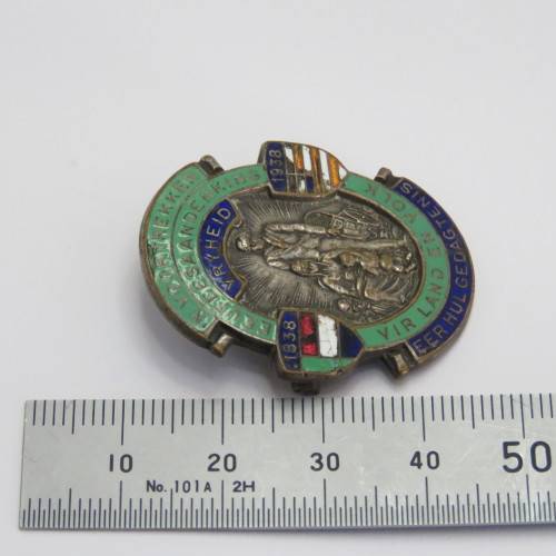 1838-1938 Voortrekker eeufeesaandenking enameled pin badge