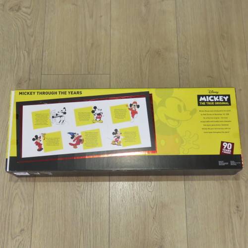 Mikey Mouse Through the Years 90th Anniversary plush toy set - Box 28 x 71 cm