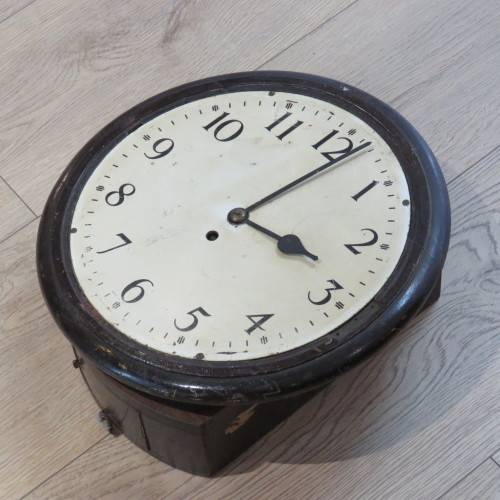 Antique Station clock for spares - Not working - Clock 38 x 38 cm - Face 30,5 x 30,5 cm