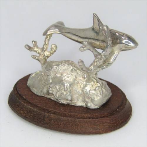 Silver Sculpture `Orca` by Stuart Benade - 79g