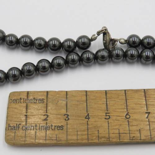 Magnetic Hematite necklace - Length 48 cm