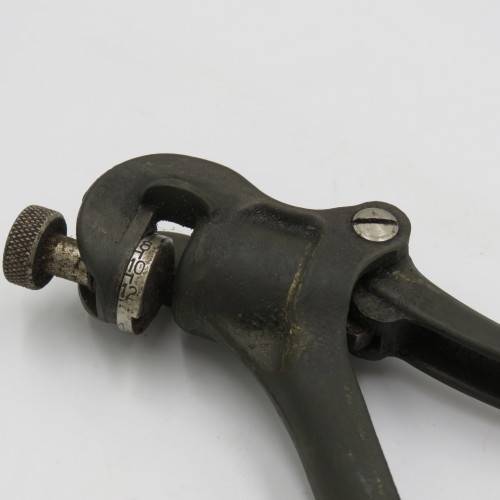 Vintage Eclipse No.77 saw setting tool