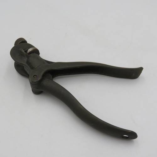 Vintage Eclipse No.77 saw setting tool