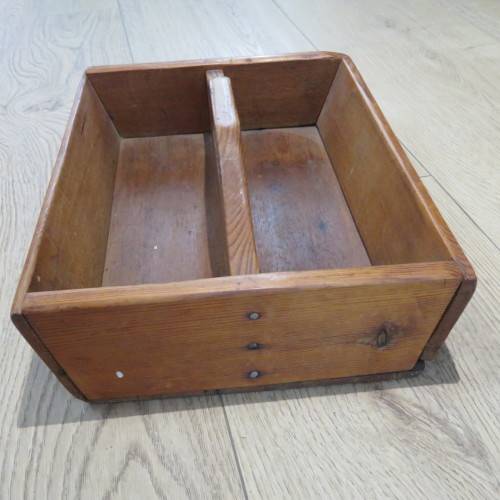 Antique wooden utensil tray - Size 38 x 27 cm