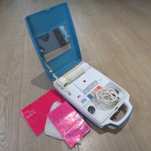 Vintage National MH-7 Hair Dryer in case - Working - Case size 37 x 23 cm