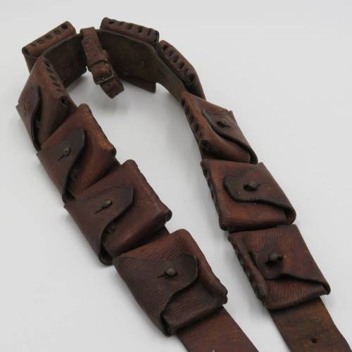 Boer War 10 Pocket / 50 rounds leather .303 ammo bandolier - Length 128 cm