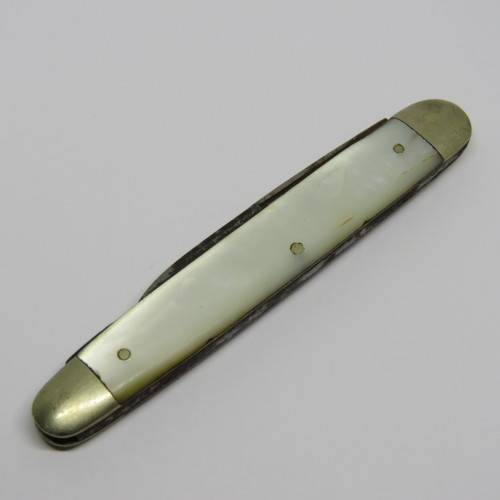Vintage J. Fenton and Sons Sheffield 2 blade pocket knife with mother of pearl handle