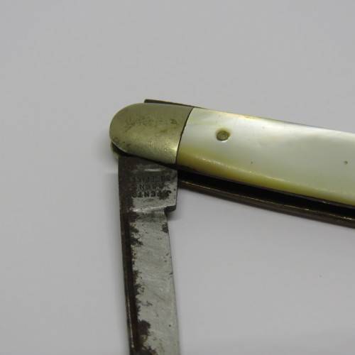 Vintage J. Fenton and Sons Sheffield 2 blade pocket knife with mother of pearl handle