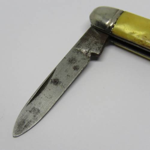 Vintage Richards mini keychain pocket knife - No key ring