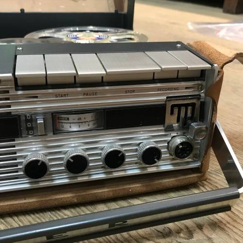 Vintage LIHER 4000 Report - L portable reel to reel player with mic - not working