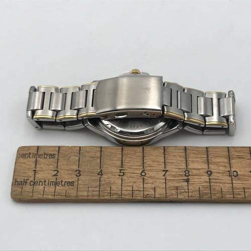 Tempo Quartz mens watch with blue dial - working