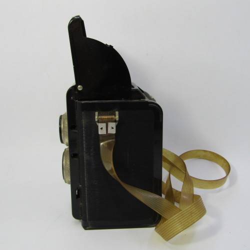 Vintage Ansco Rediflex camera in pouch
