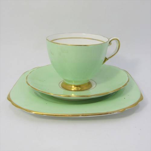 Vintage Tuscan porcelain trio