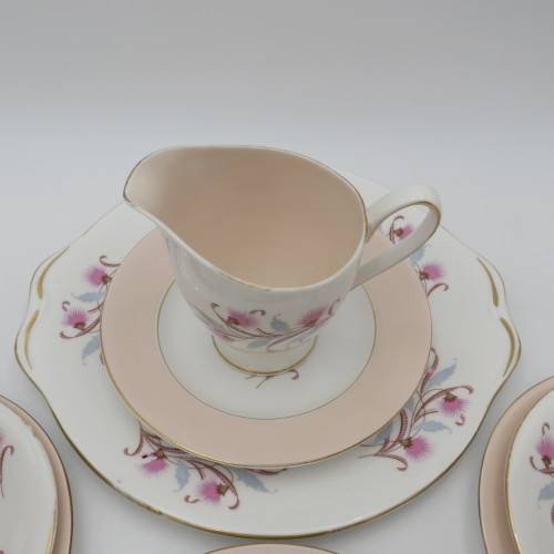 Royal Standard tea set - 4 trios, cake plate, sugar bowl, milk jug - 15 Pieces