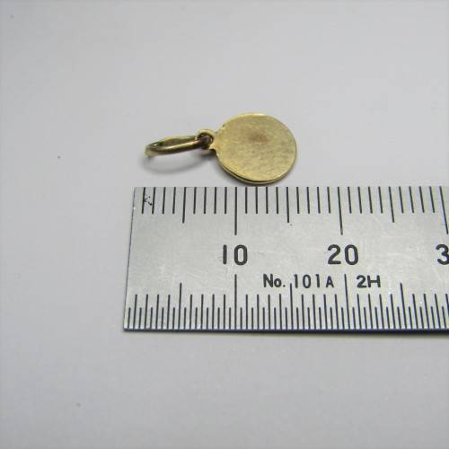 9kt Gold St. Christopher charm pendant - weighs 0,6g