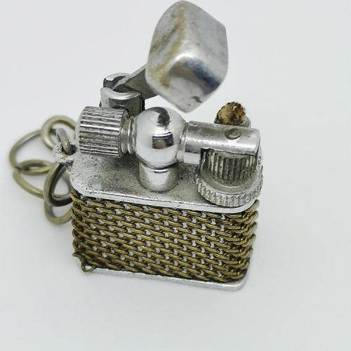 Vintage miniature Zenth lighter