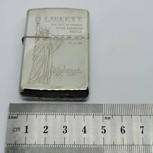Original Zippo with Statue of Liberty
