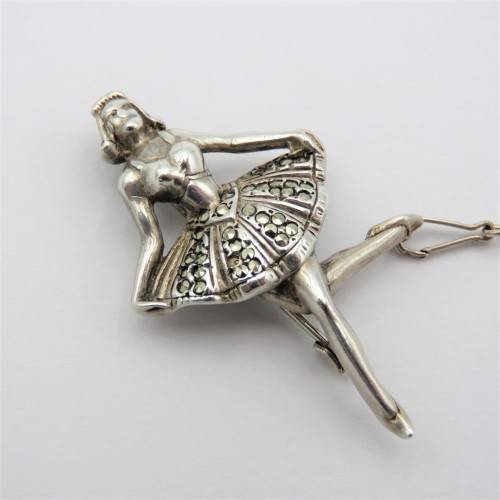 Pin Brooch Ballerina - Marcasite - Lovely safety chain
