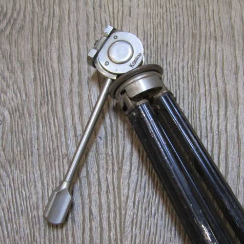 Vintage Komine camera tripod - 128cm