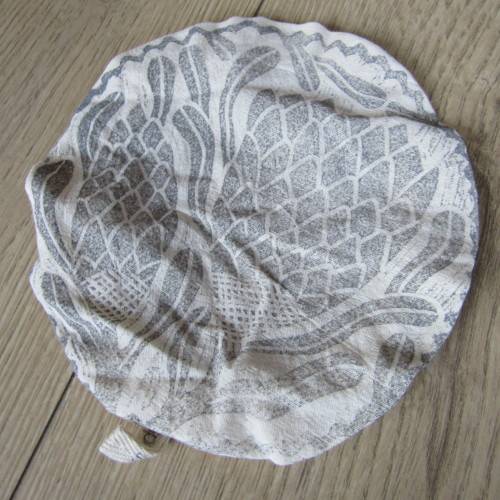 Lot of 5 food bowl covers - various sizes