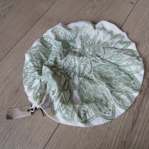 Lot of 5 food bowl covers - various sizes