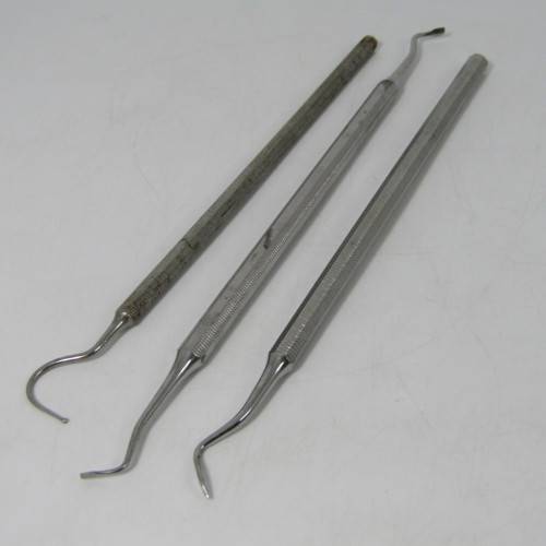 Lot of 8 dentist tools