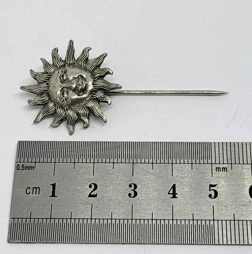 Vintage Sunny face stick pin