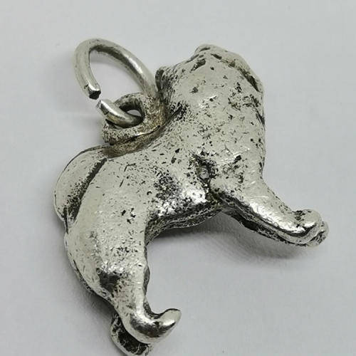 Vintage silver Chow Chow dog charm for bracelet - weighs 6.1g