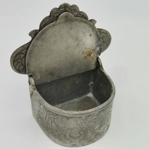 Antique Gnadental Zinn Edward Scholl German pewter salt holder