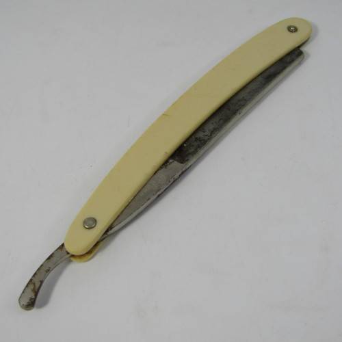Vintage Clauss straight razor