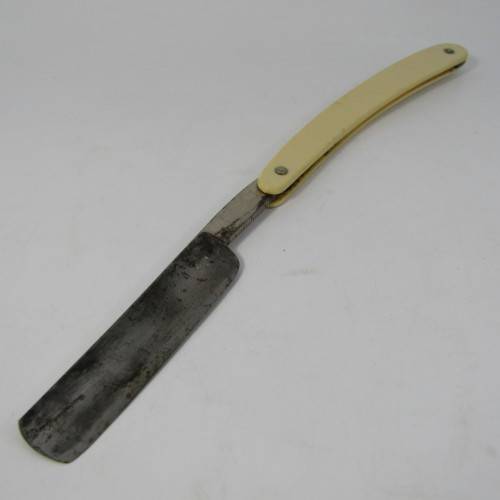Vintage Clauss straight razor