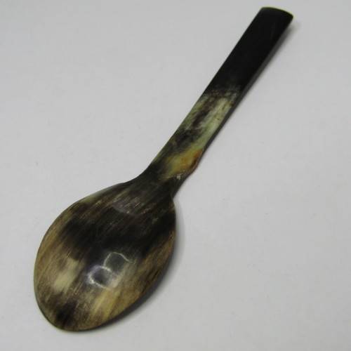 Set of 6 vintage horn spoons