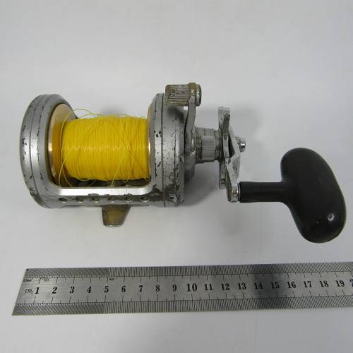 Daiwa 50H Sultist fishing reel - speed 6.4:1- used but still good