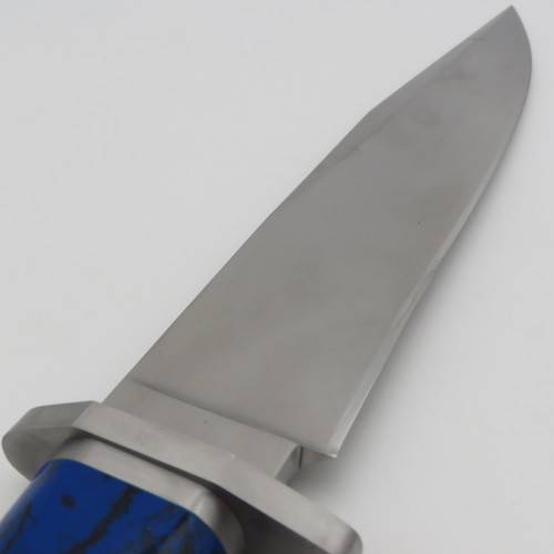 Large handmade fixed blade Bowie knife by Riaan Ras with certificate